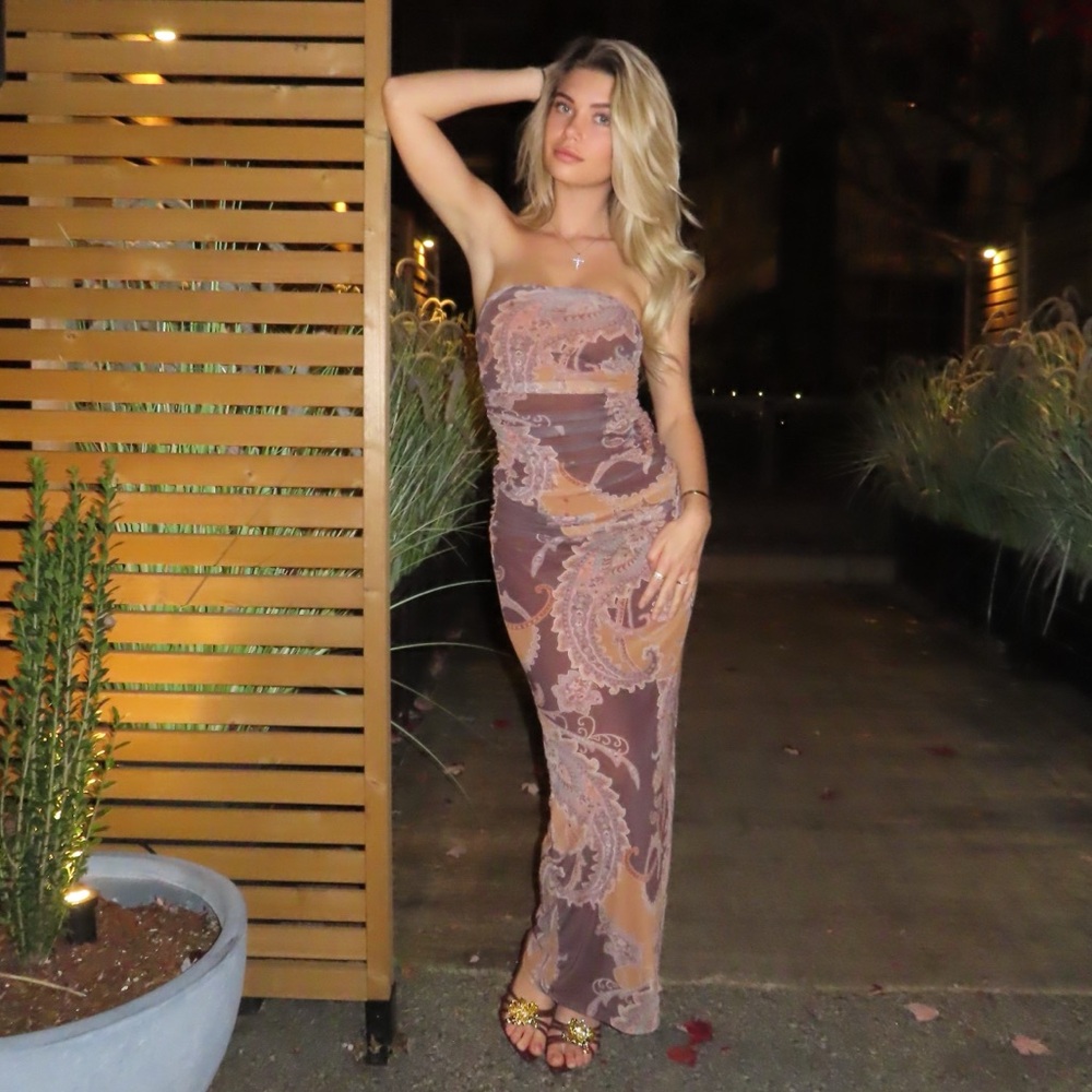 Elegant Brown Paisley Strapless Dress